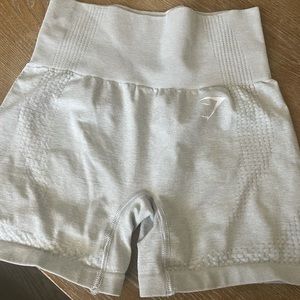 Gymshark Vital Seamless Shorts in light grey marl